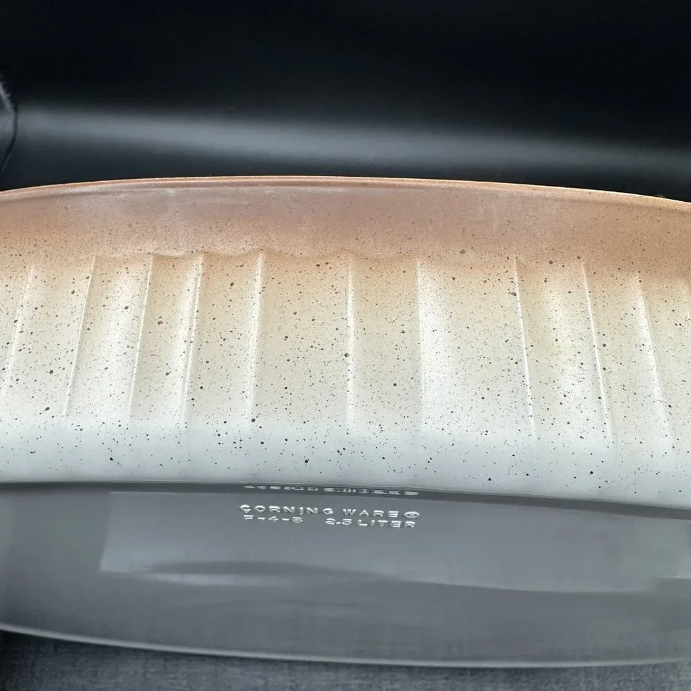 Vtg Corning Ware Oval Casserole F-4-B 2.5L French White Brown Ombre Ribbed